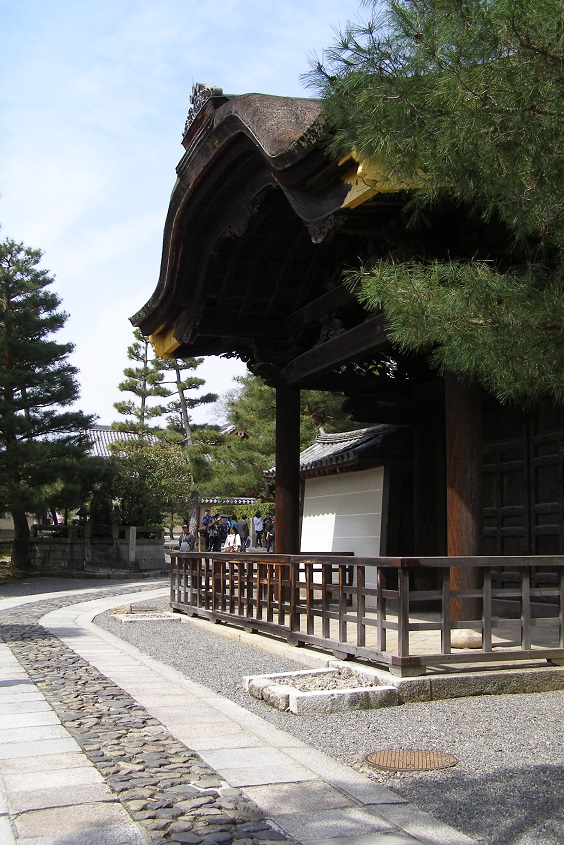 Shrine gate in Daitoku complex